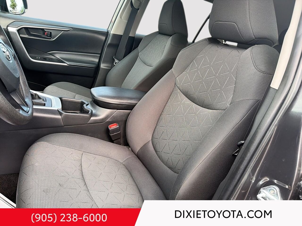 2023 Toyota RAV4 LE AWD / CLEAN CARFAX / HEATED SEATS / TOYOTA SAFETY SENSE / CARPLAY AND ANDROID AUTO Magnetic Grey Metallic Mississauga - photo #8