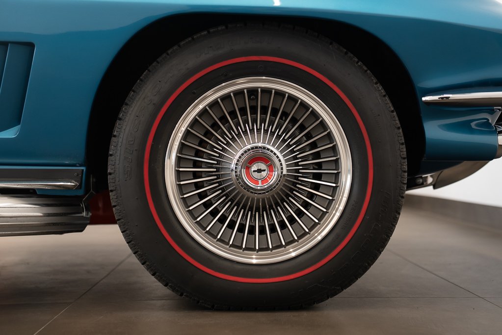Chevrolet Corvette 1967 Bleu Montréal - photo #9