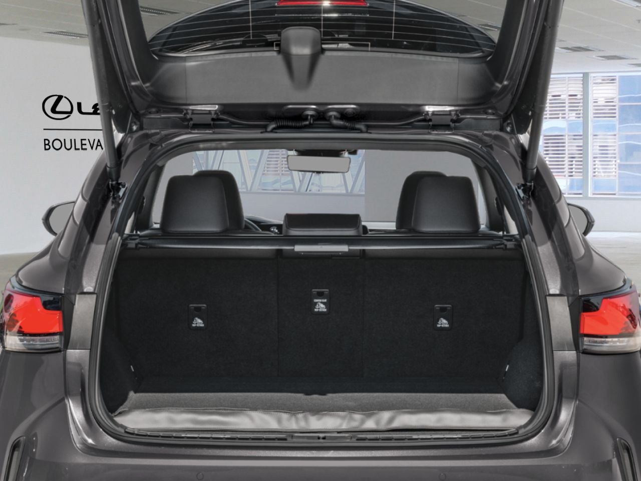 2026 LEXUS RX 19697 | RX 450h+ ULTRA PREMIUM AWD Cloudburst Grey Quebec - photo #4