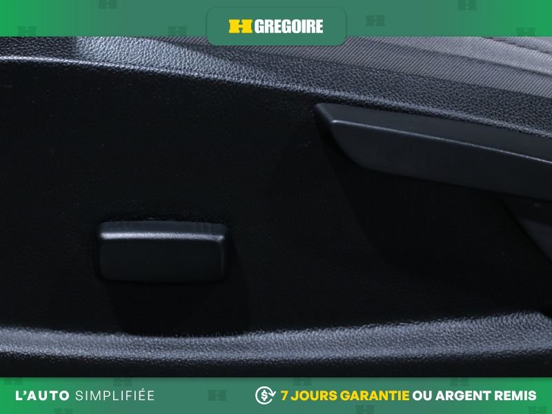 Chevrolet Colorado 821077 | 4WD Work Truck AUTO AC MAGS CAM RECULE 2019 Rouge Laval - photo #16