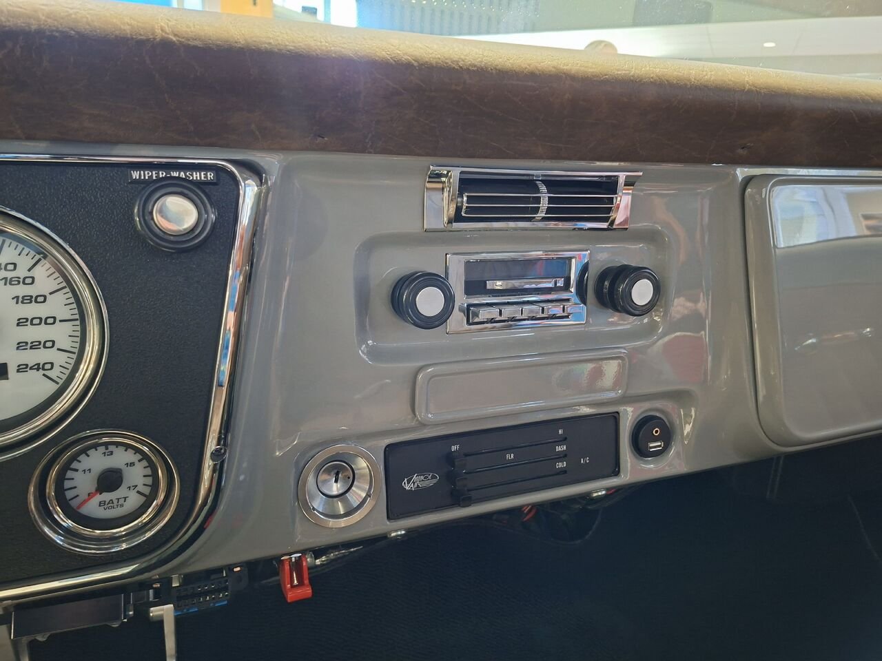 1968 chevrolet C20 Grey Saint-Hyacinthe - photo #8