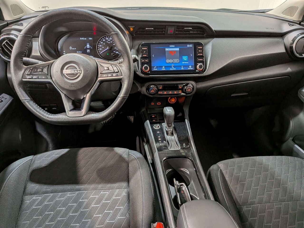 2024 Nissan Kicks SV FWD Black Val-David - photo #27