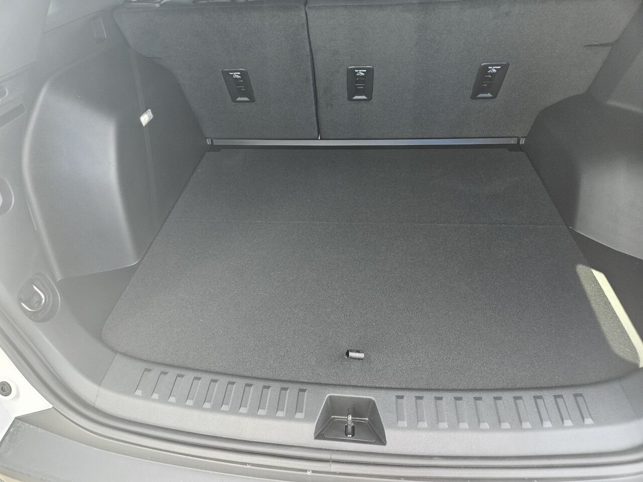 Chevrolet Equinox LT 4 portes à transmission intégrale avec 2LT 2027 Blanc sommet Thetford Mines - photo #15