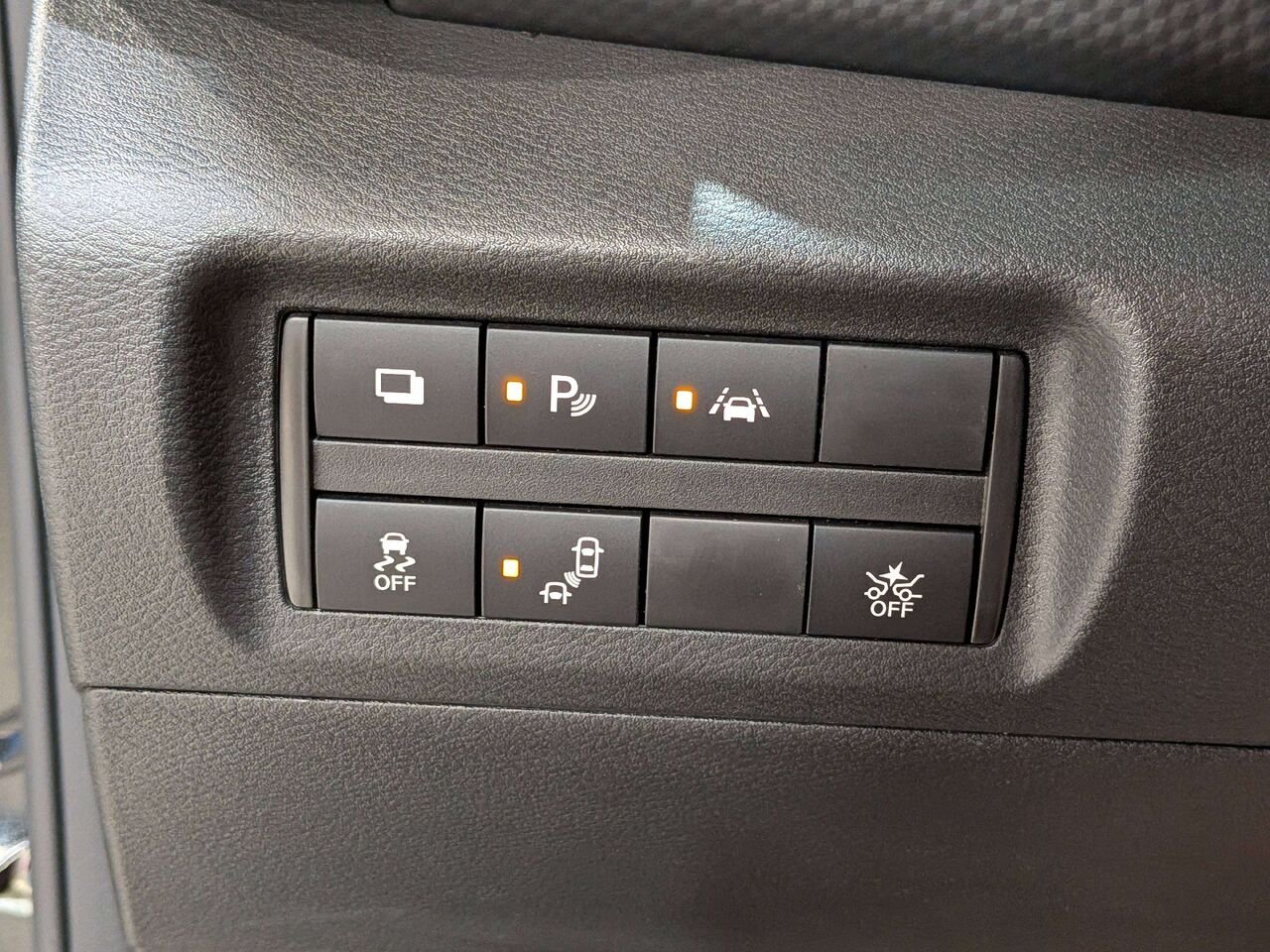 2024 Nissan Kicks S FWD Black Val-David - photo #28