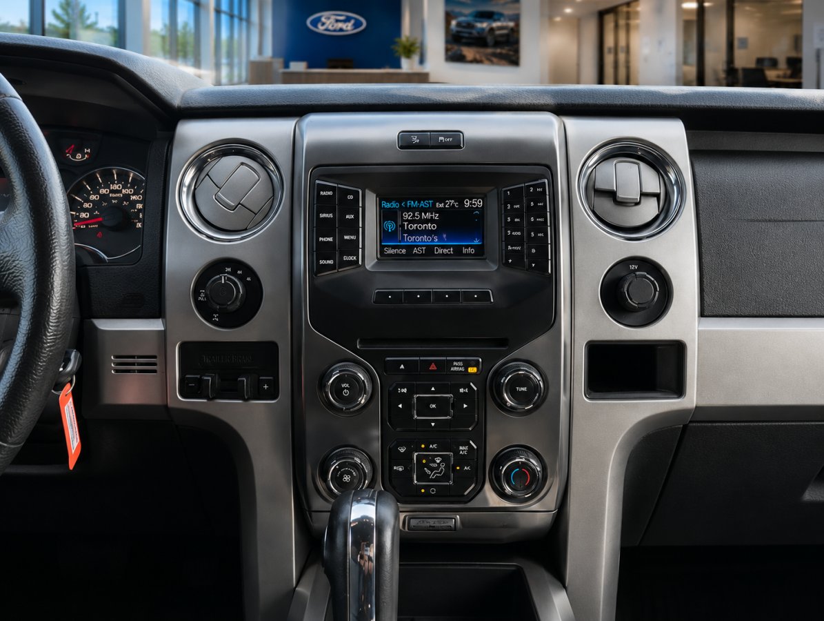 2014 Ford F-150 Red La Sarre - photo #8
