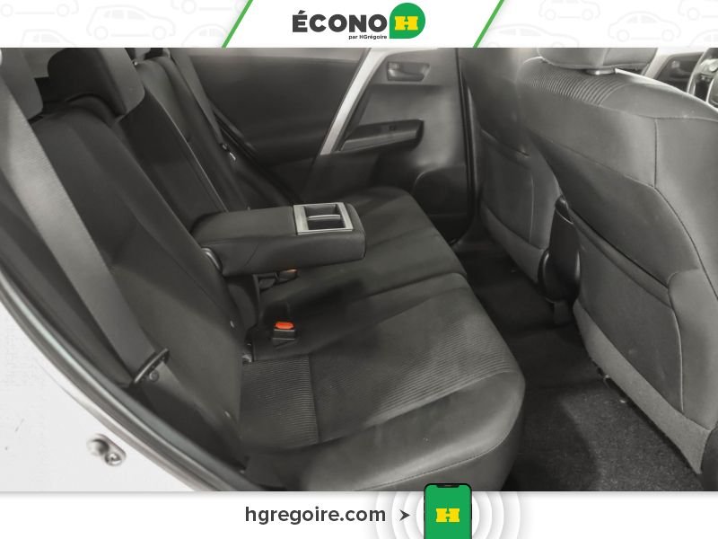 Toyota Rav 4 821020 | LE AWD GR ÉLEC A/C BLUETOOTH CAMÉRA MAGS 2017 Blanc Laval - photo #24