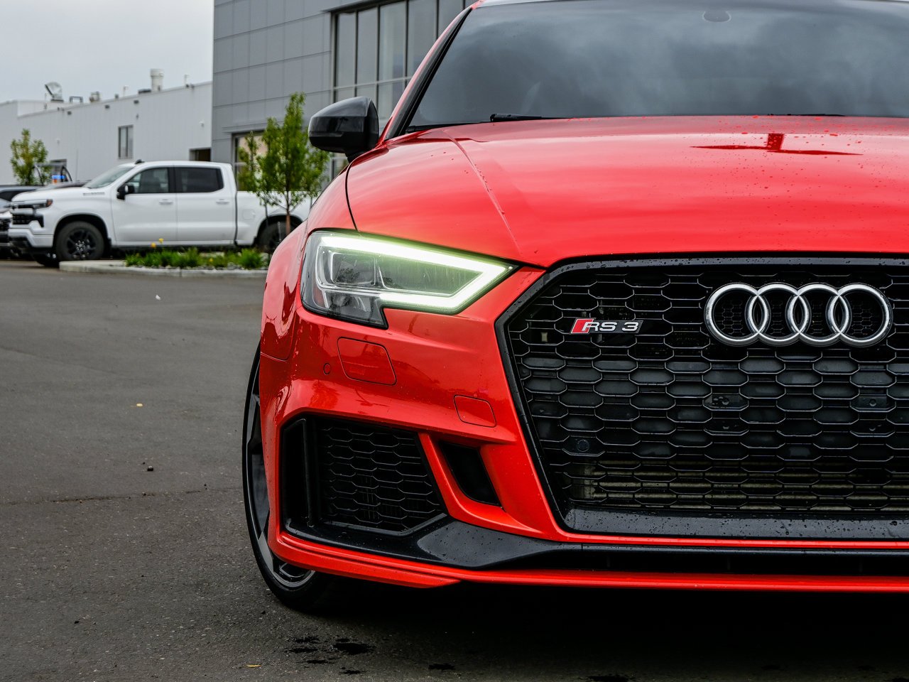 2018 Audi RS 3 Sedan 2.5 TFSI quattro S tronic Catalunya Red Metallic Sherwood Park - photo #4