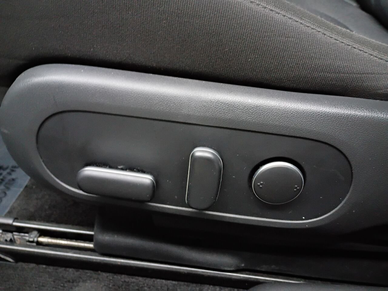 2023 Hyundai IONIQ 5 White Blainville - photo #17