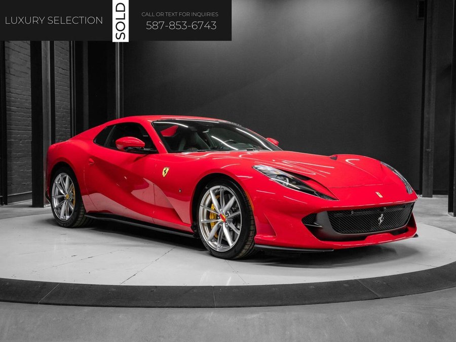 2021 Ferrari 812 GTS 2021 Red