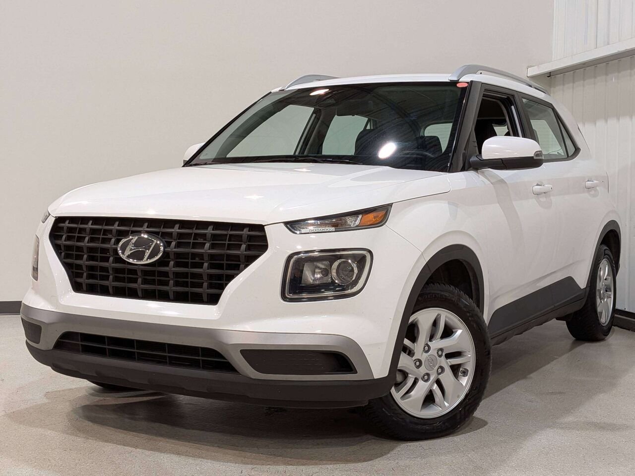 2026 Hyundai Venue Preferred IVT White Val-David - photo #0