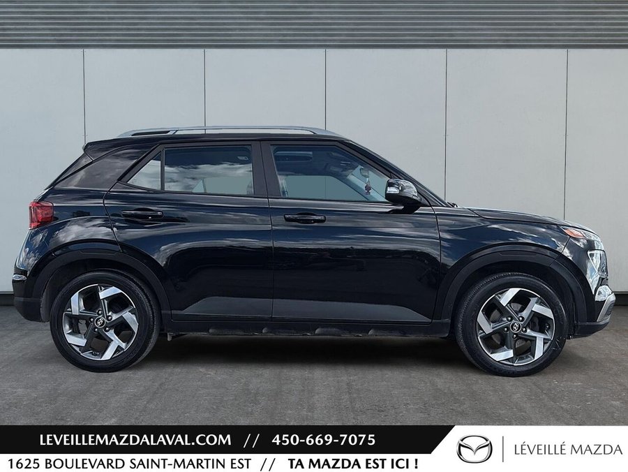 2020 Hyundai Venue Trend IVT Black