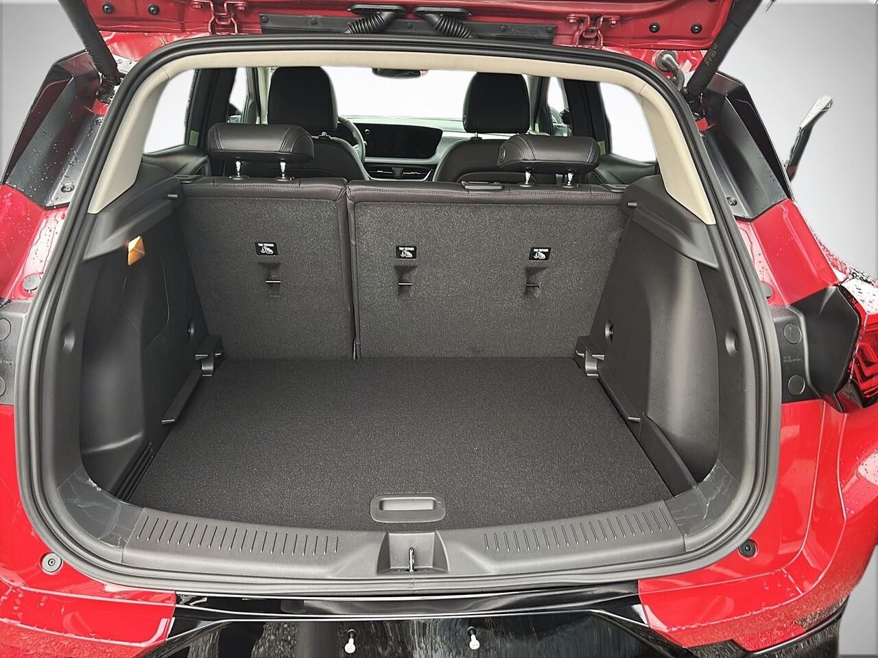 BUICK Encore GX SPORT TOURING 2026 ROUGE BRILLANT Saint-Hyacinthe - photo #5