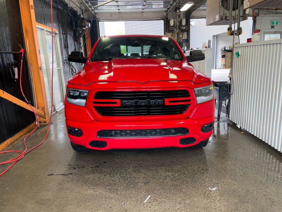 Ram 1500 SPORT 4X4 V8 *LEVEL 2* CUIR SIÈGES VENT BEDLINER 2020 Rouge