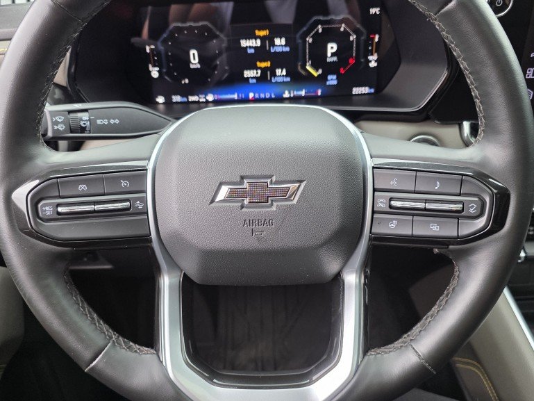 Chevrolet Colorado ZR2 Bison Alu-Cab Overland AEV 2025 Noir Mont-Laurier - photo #35