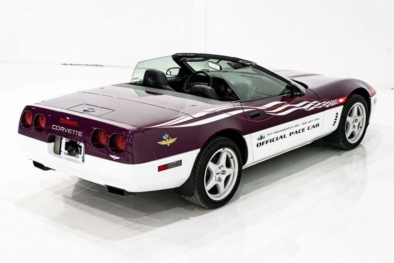 Chevrolet Corvette Convertible Pace Car 1995 Mauve Montréal - photo #34