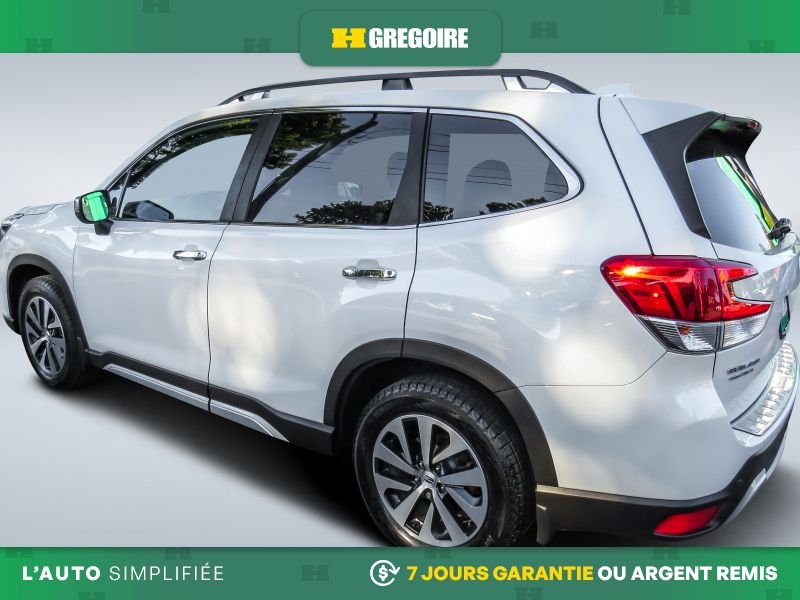 2019 Subaru Forester White Blainville - photo #5