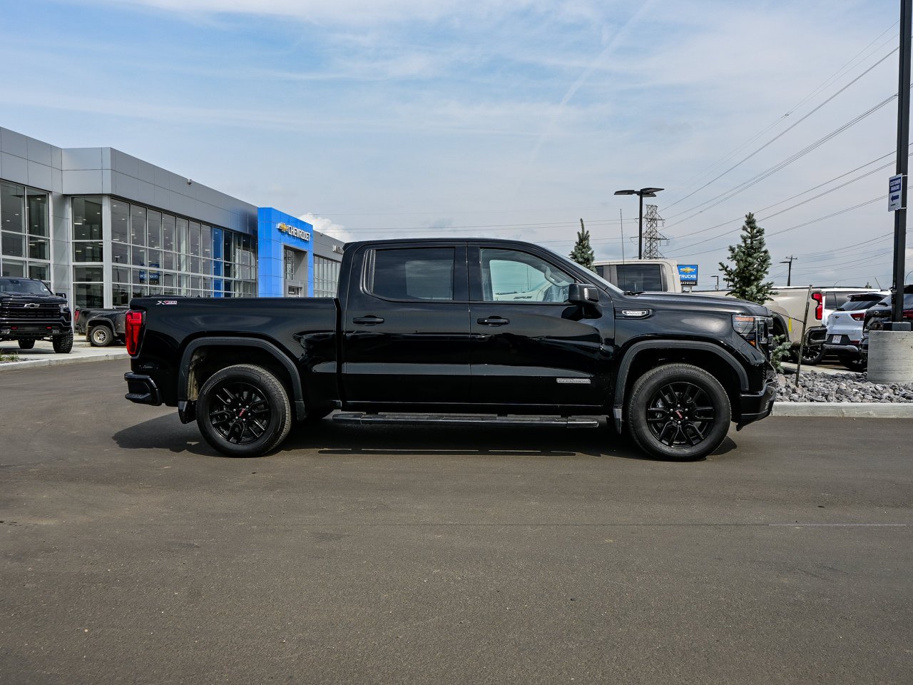 2024 GMC Sierra 1500 4WD Crew Cab 147 Elevation Black Sherwood Park - photo #14