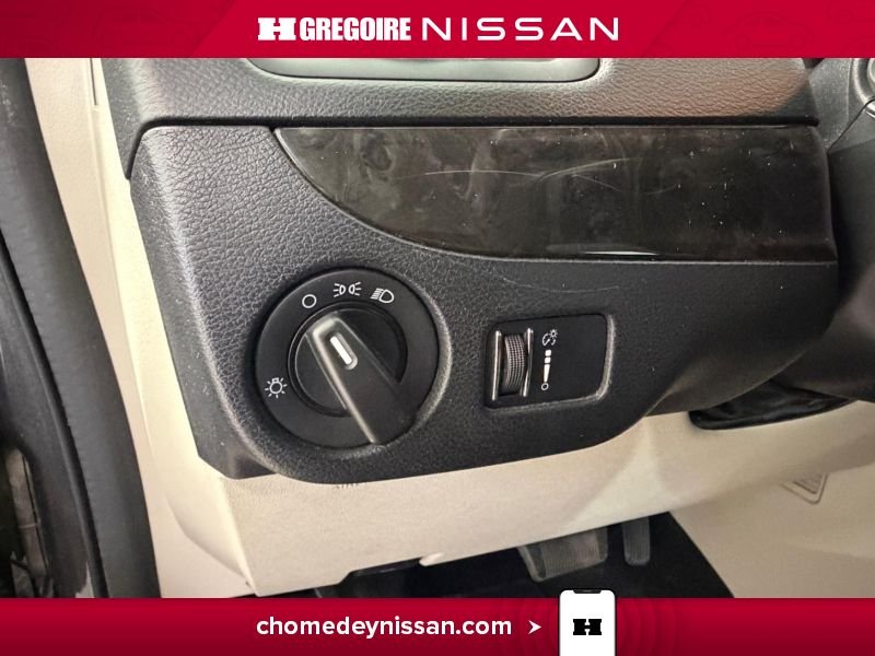 2017 Dodge GR Caravan Grey Laval - photo #13