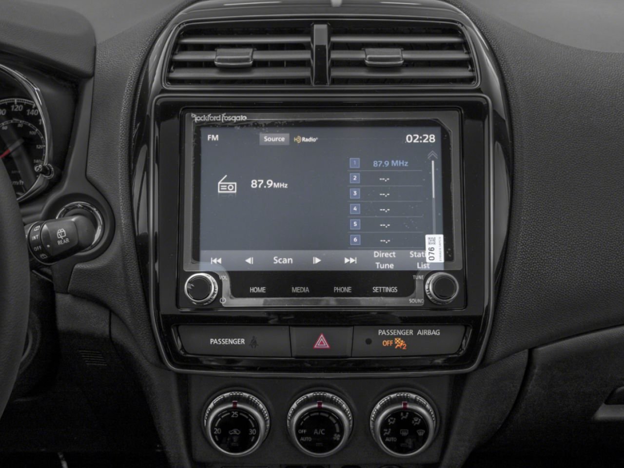 2026 MITSUBISHI RVR White Diamond Saint-Eustache - photo #5
