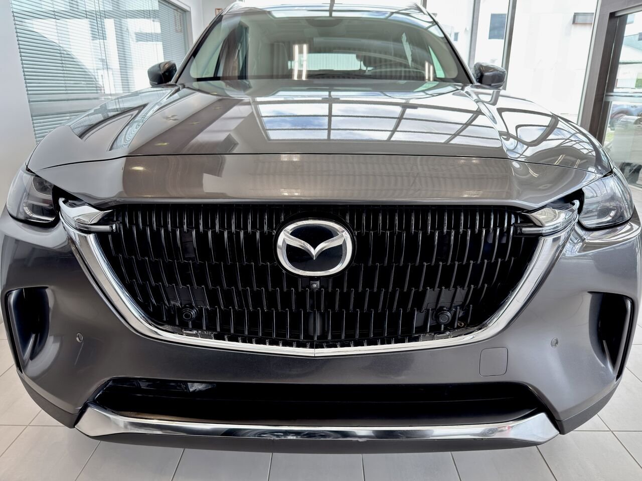 2024 Mazda CX-90 hybride léger Black Notre-Dame-des-Prairies - photo #5