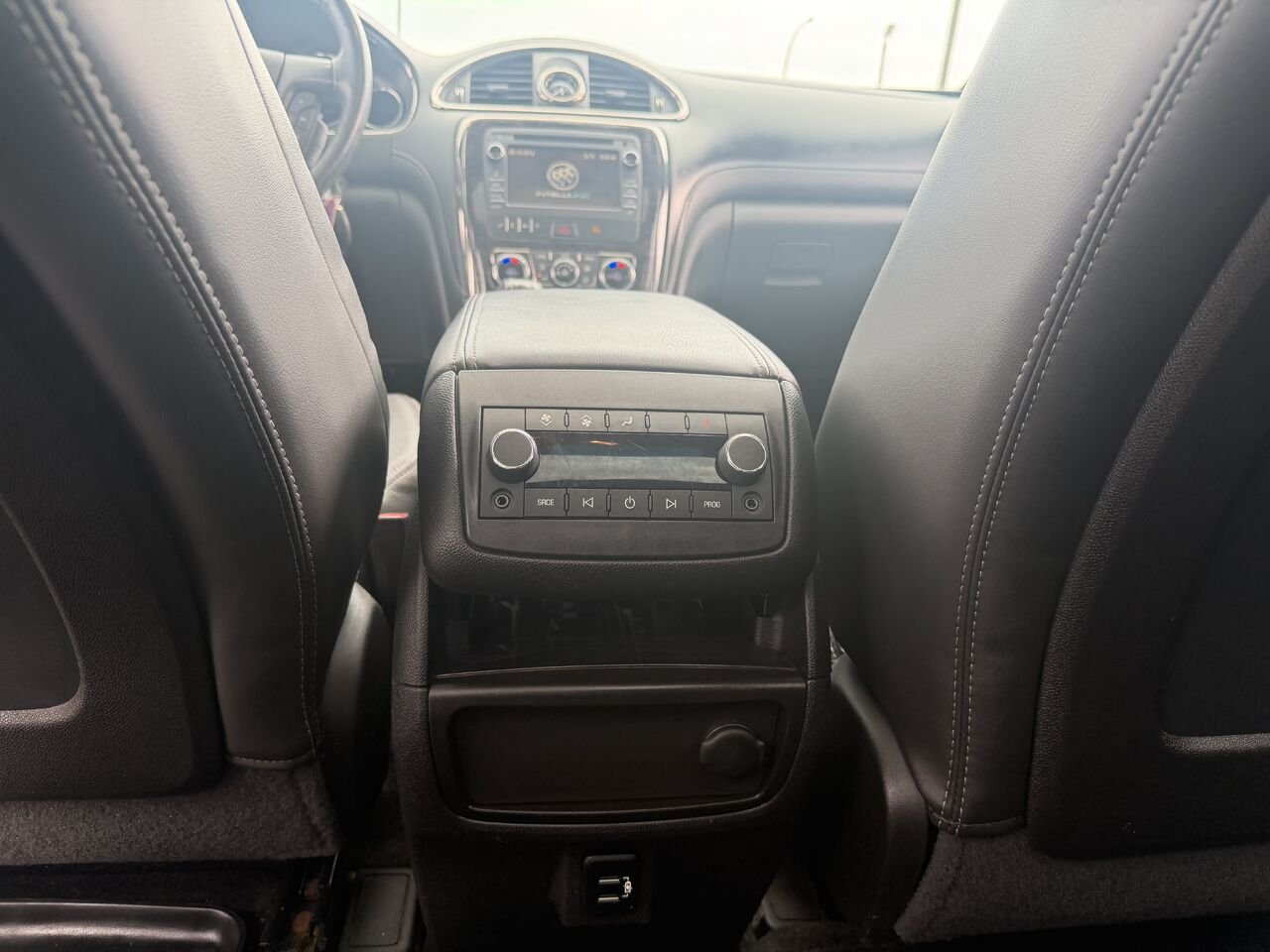 BUICK ENCLAVE 4 portes à TI, Cuir 2017 Beige Ottawa & Gatineau - photo #14