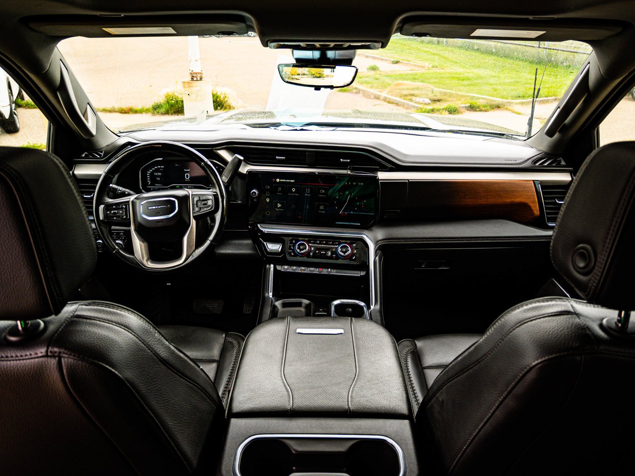 2024 GMC Sierra 3500HD 4WD Crew Cab 159 Denali Black Sherwood Park - photo #33