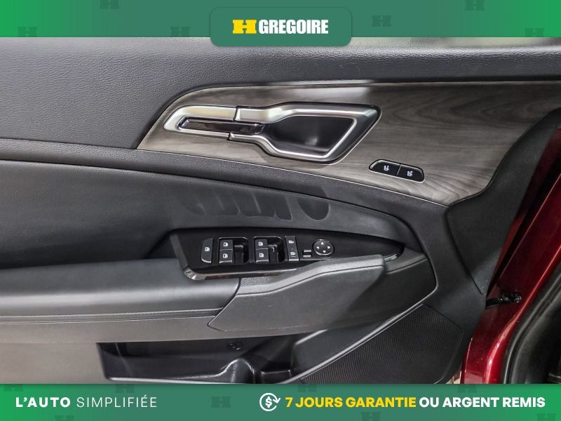 2023 Kia Sportage Red Laval - photo #15