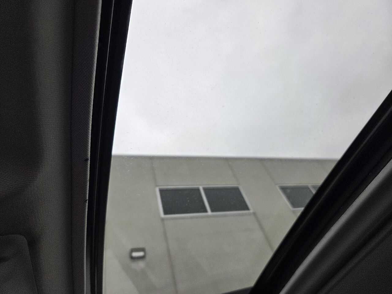 2022 Toyota RAV4 Grey Mont-Laurier - photo #23