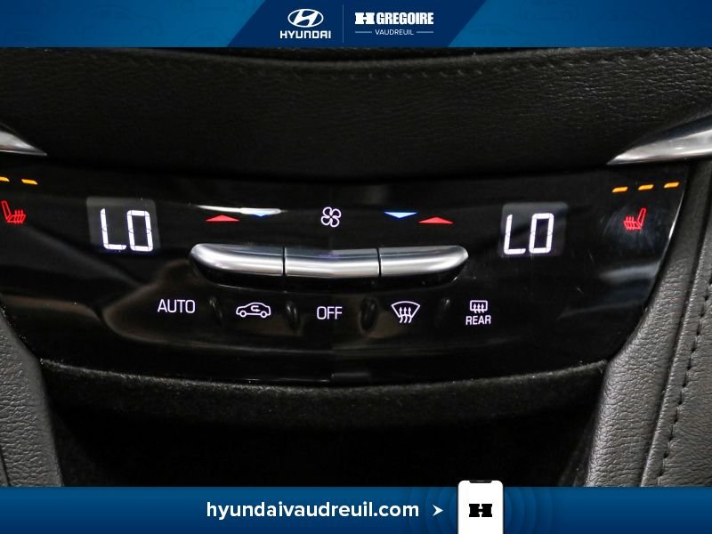 2018 Cadillac XT5 Black Laval - photo #31