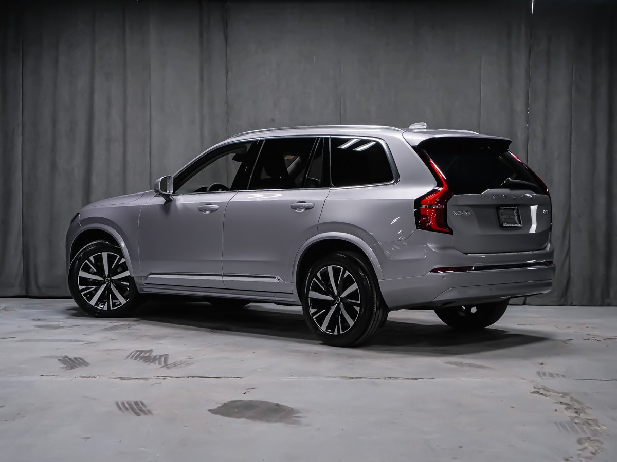 Volvo XC90 B6 CORE BRIGHT 2026 Argent Montréal - photo #3