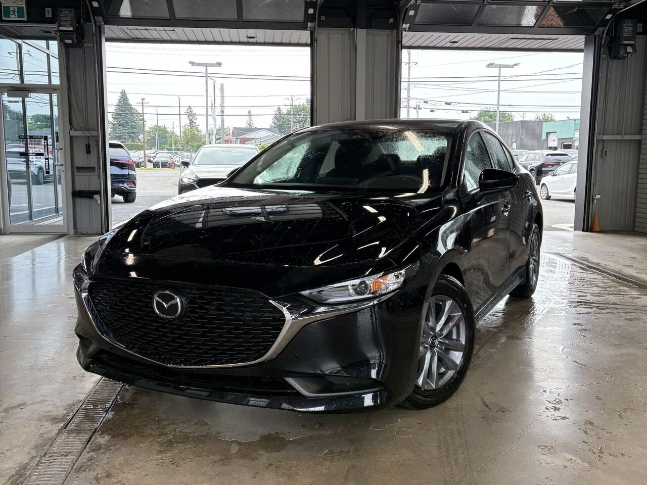 2026 MAZDA Mazda3 GS Jet Black Mica Châteauguay - photo #0