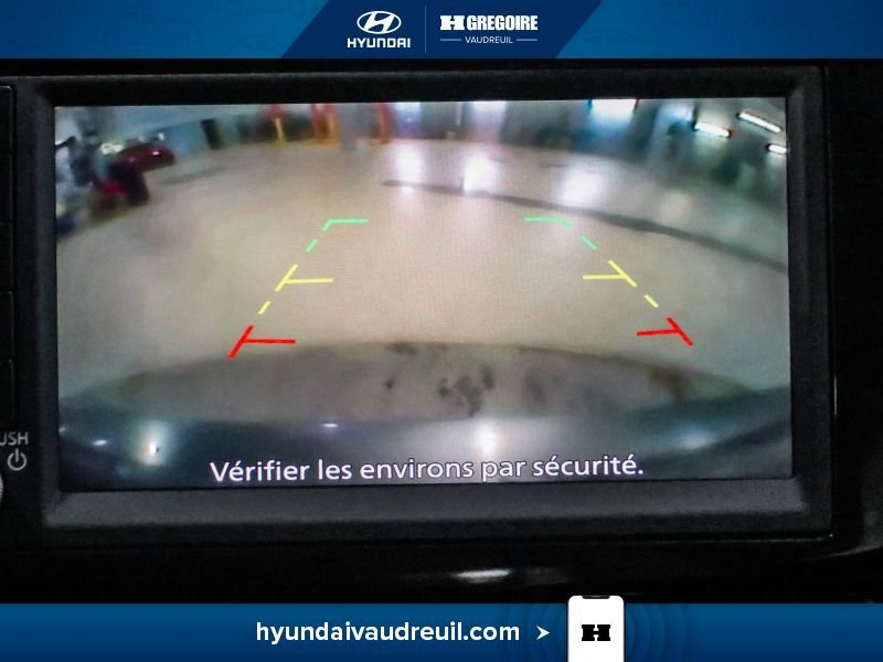 Nissan Sentra 2019 Gris Blainville - photo #27