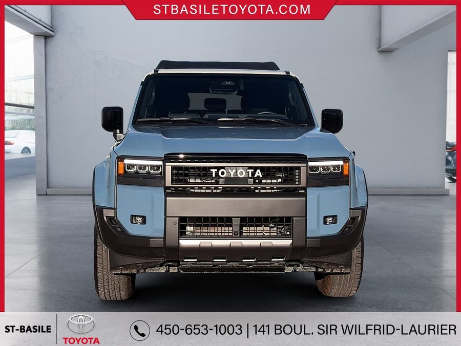 TOYOTA LAND CRUISER HYBRIDE GROUPE STANDARD 2026 Bleu