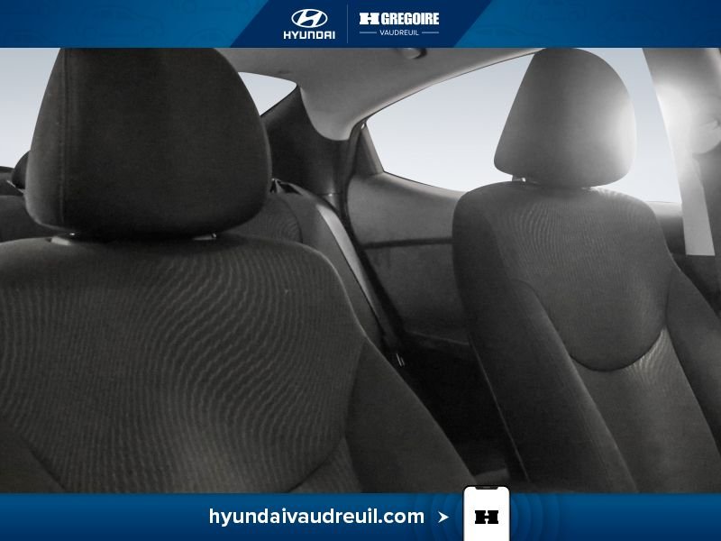 Hyundai Elantra YR819 | Allure sport berline 4 portes BA 2016 Blanc Laval - photo #29