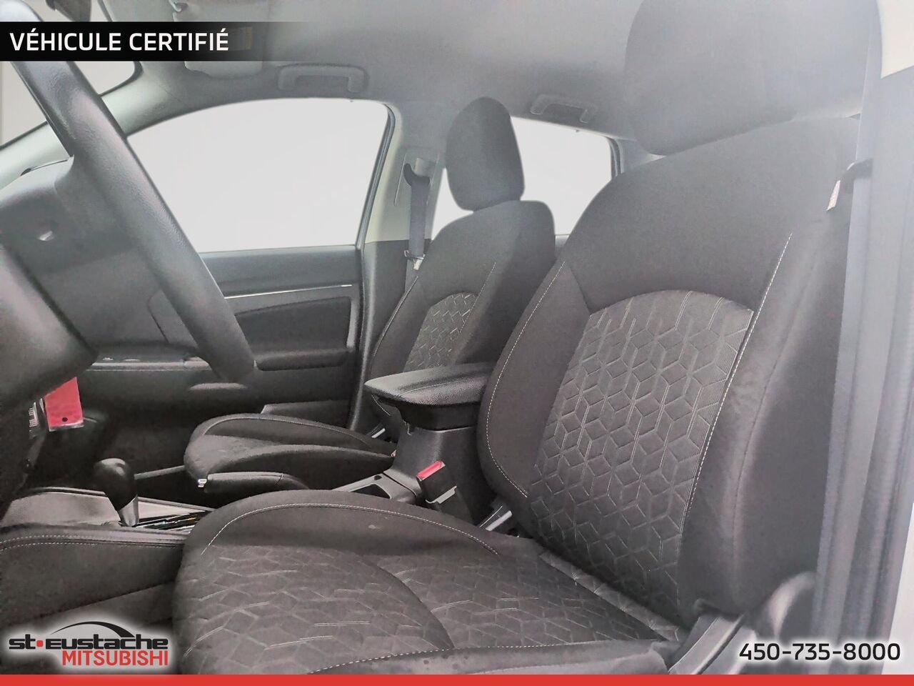 2024 Mitsubishi RVR White Saint-Eustache - photo #8