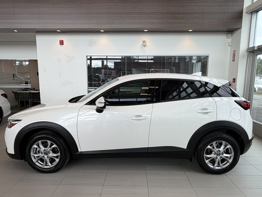 2022 Mazda CX-3 2022 White