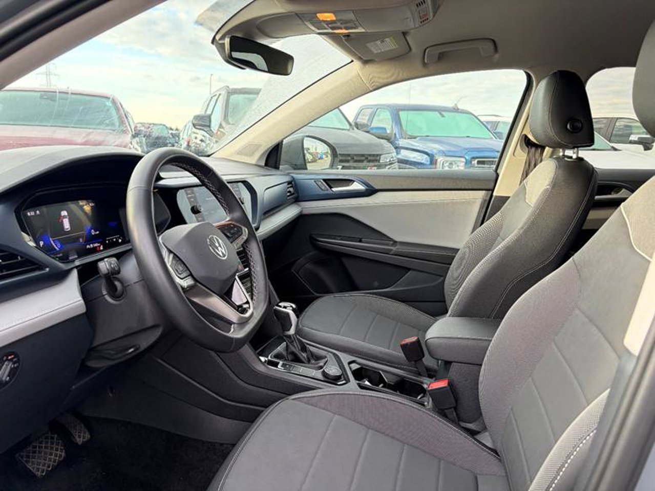 2024 Volkswagen Taos Comfortline 4MOTION Grey Sherwood Park - photo #6