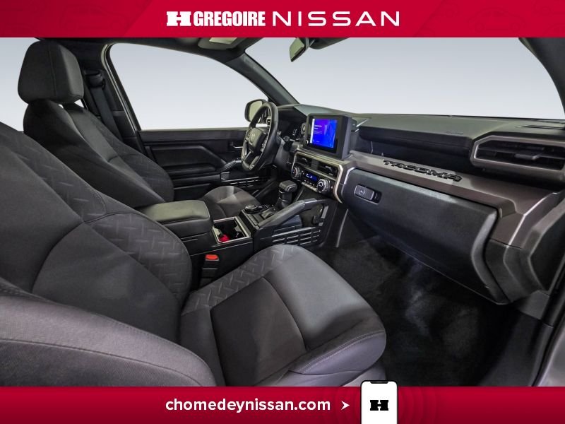 2025 Toyota Tacoma Silver Blainville - photo #24