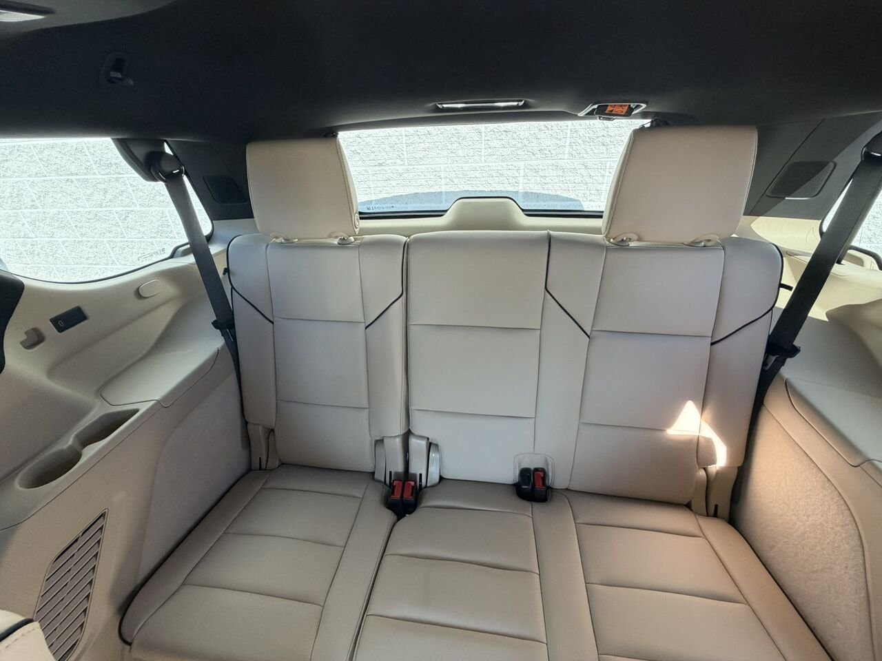 2023 Cadillac Escalade PREMIUM LUXURY AWD FINANCEMENT À PARTIR 3.99% White Laval - photo #11