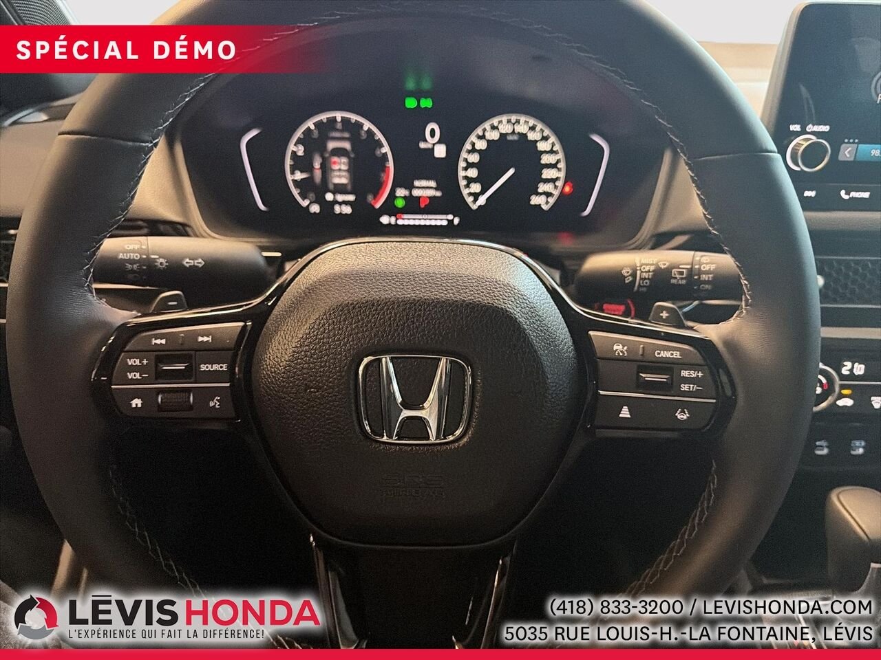 2025 Honda Civic Hatchback Sport CVT Solar Reflection Silver Metallic Lévis - photo #16