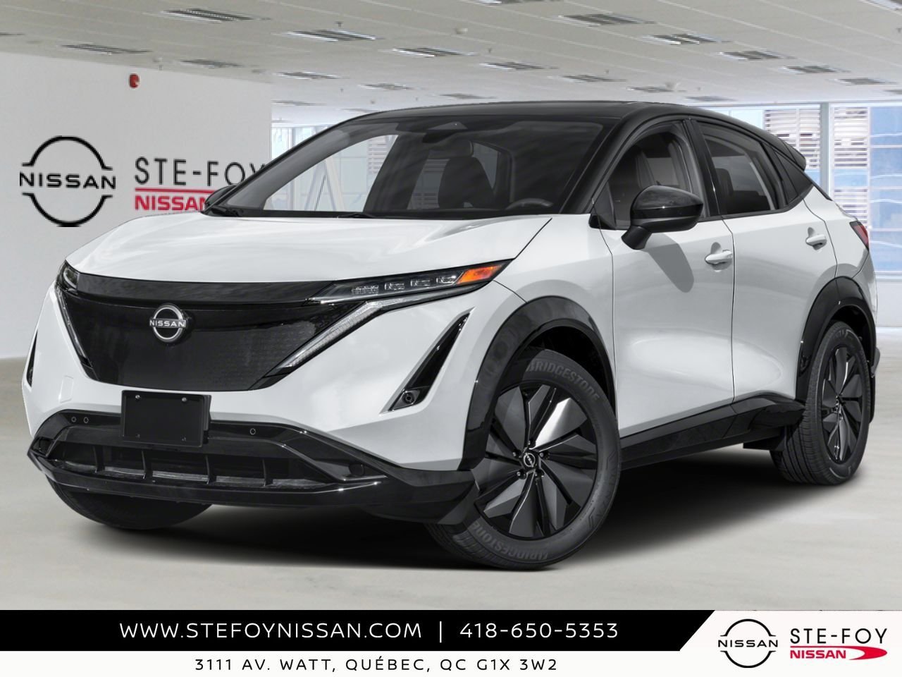 NISSAN ARIYA 2026 Blanc Everest nacré triple couche/Diamant noir nacré Ste-Foy - photo #0