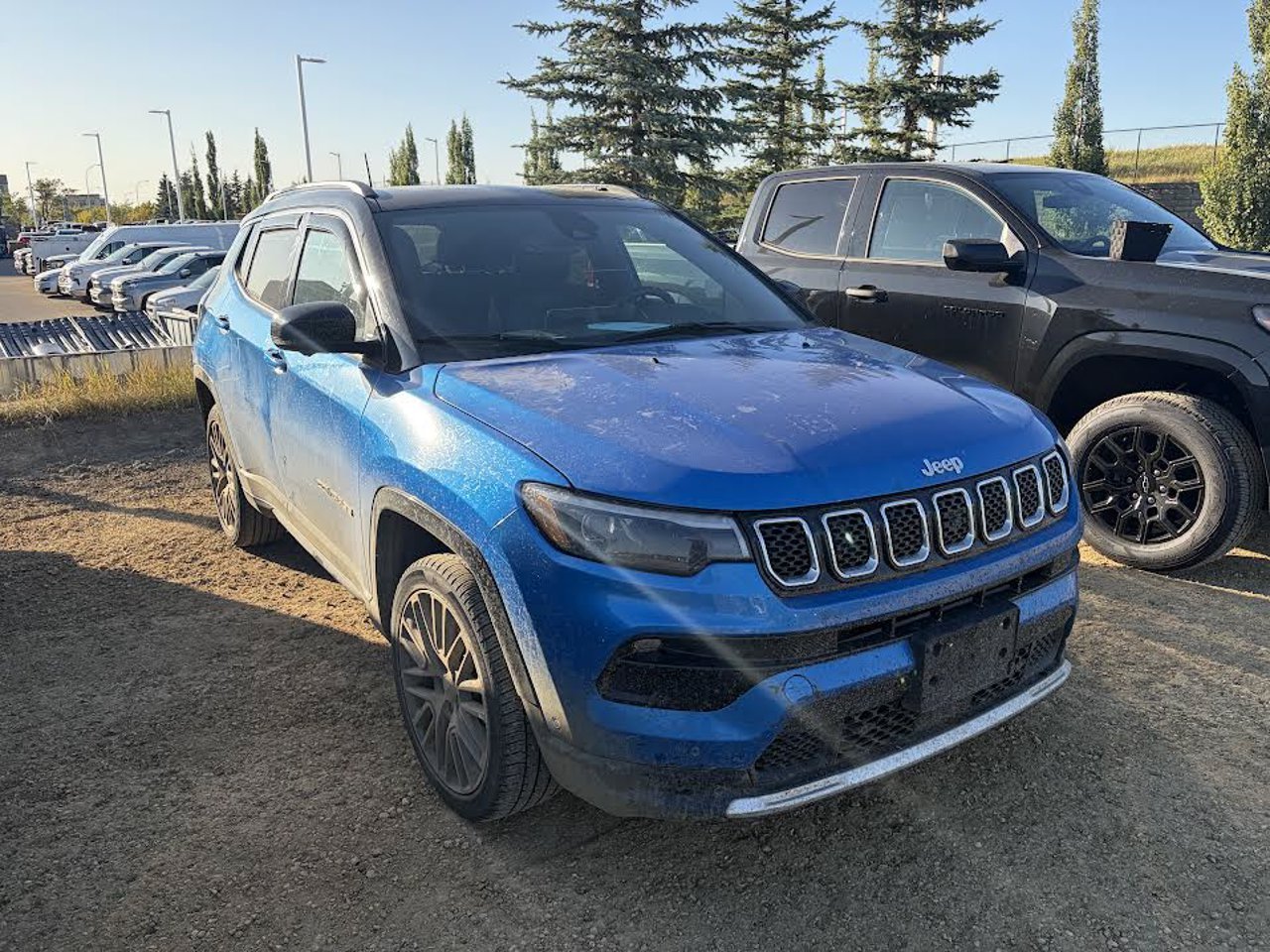 2023 Jeep Compass Limited 4x4 Blue Sherwood Park - photo #1