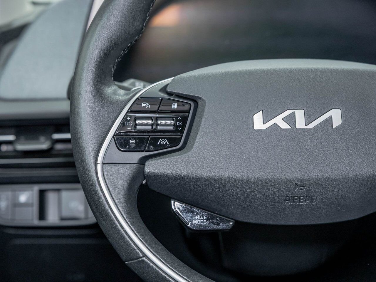 Kia EV6 WIND *NAV* SIÈGES CHAUFF REG ADAPT CARPLAY *499 KM 2024 Blanc Saint-Jérôme - photo #14