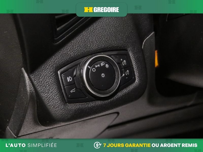 2019 Ford Escape Blue Blainville - photo #16
