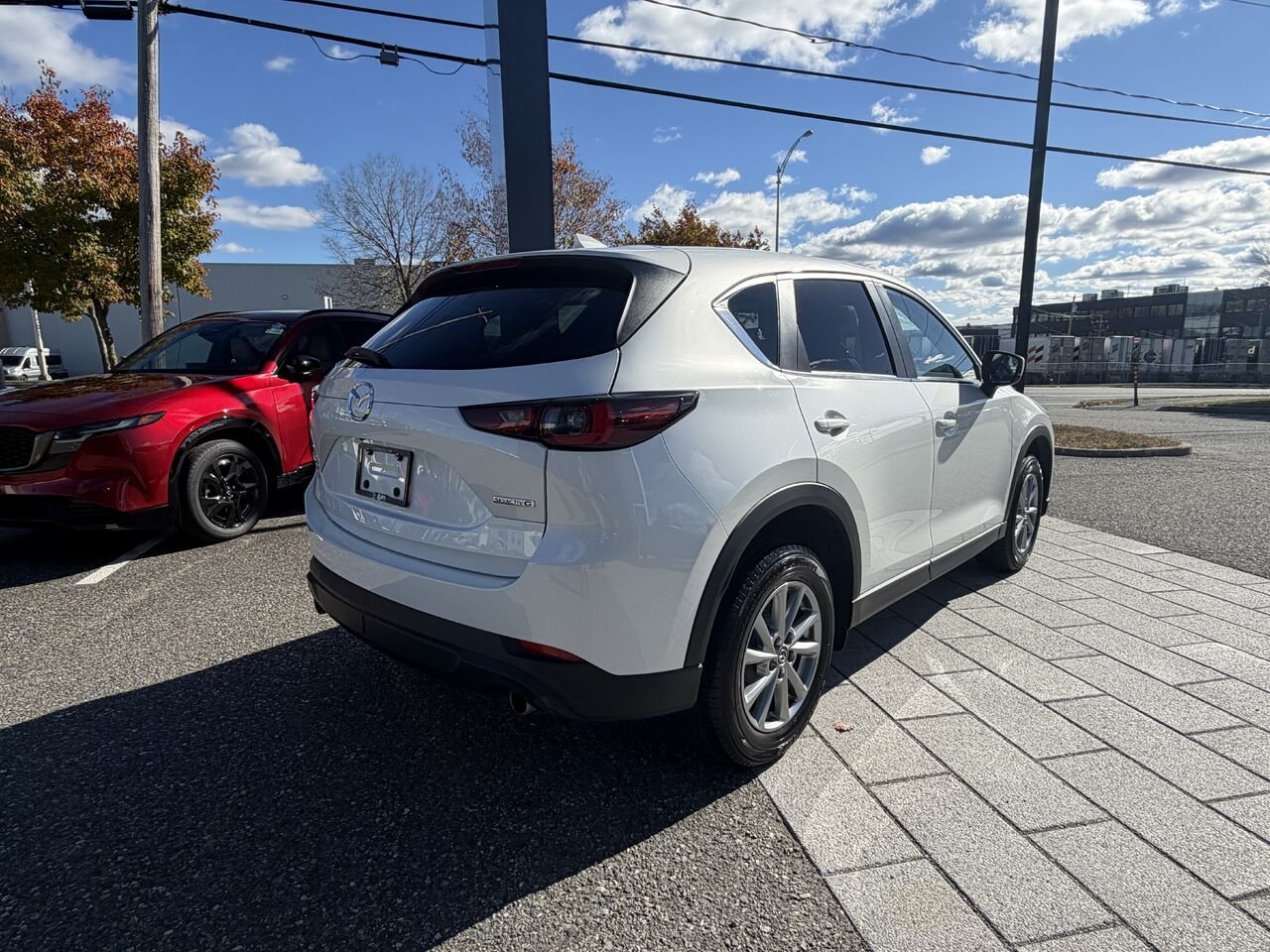 2023 Mazda CX-5 White Ste-Marie - photo #2