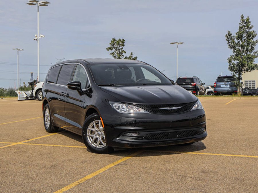 2025 Chrysler Grand Caravan 2025 Black