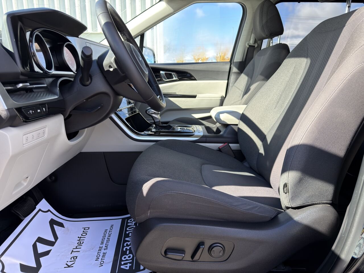 Kia Carnival 2024 Noir Thetford Mines - photo #12
