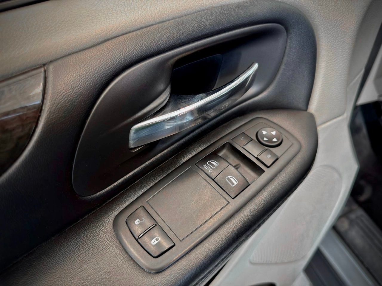 2019 Dodge Grand Caravan Notre-Dame-des-Prairies - photo #17