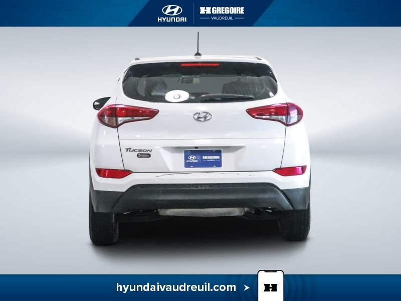 2016 Hyundai Tucson White Laval - photo #8
