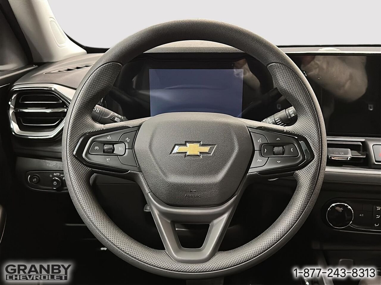 CHEVROLET Trailblazer TRAILBLAZER LS AWD (1LS) | 26-0005 2026 NOIR MOSAIQUE METALLISE Granby - photo #14